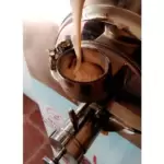 Automatic Ice Cream Churner-10