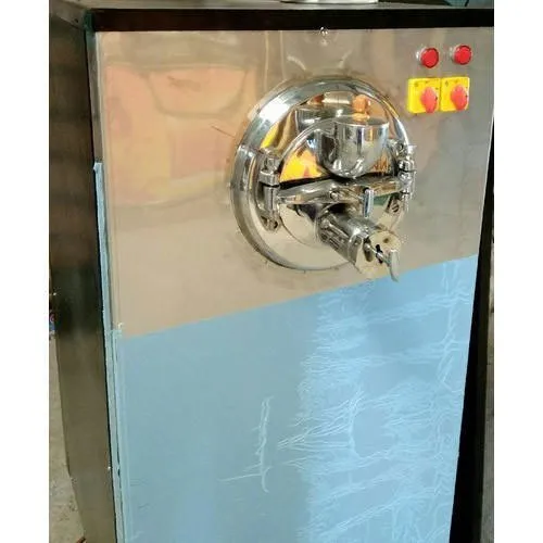 Semi Automatic Ice Cream Churner-2
