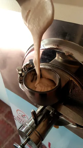 Semi Automatic Ice Cream Churner-3